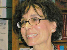 Roz D&rsquo;Ombraine Hewitt: &lsquo;Lots of people don&rsquo;t know what schizophrenia is.&rsquo;
