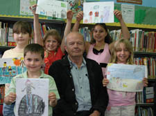 John Burningham with Isaac Gruber of New End School, Edith Keays of Christchurch School, Judith Logue of Gospel Oak, Isabel Donaldson of St Christopher&rsquo;s, and Melissa Benham of Gospel Oak
