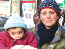Sarah Nielsen with daughter Elsa