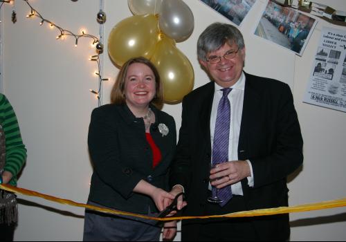 Jo Shaw and David Howarth cut the ribbon