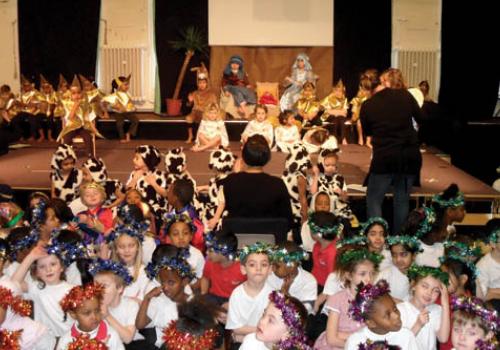 Children from Duncombe Primary in Sussex Way (above) put on their glittering sho