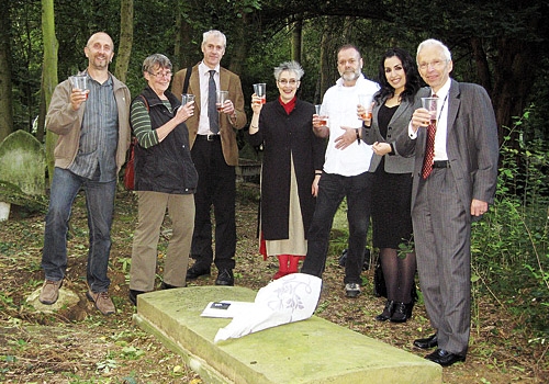 Henry Gray’s resting place is toasted at Highgate Cemetery
