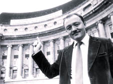 Ken Livingstone outside County Hall in 1984