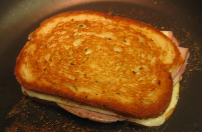 Jarlsberg toasted sandwich