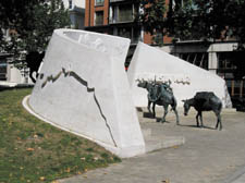 The Animals in War memorial on Park Lane 