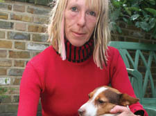Crissie Chambers is helping stray dogs