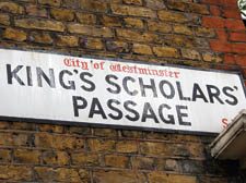 The correct spelling of King's Scholars' Passage