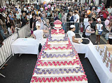 A giant cake for Regent Street