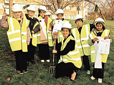 Councillor Ruth Polling and St Luke’s Primary School pupils get to work in Radnor Street Gardens