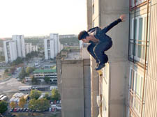 David Belle as Leito leaping into action in District 13 Ultimatum